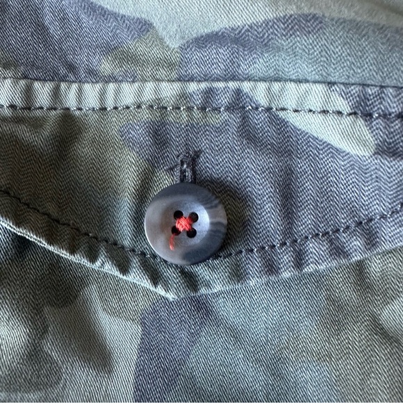 Peek Girls olive Green Camo Hooded Jacket XL 10 discounted shipping - Picture 5 of 8